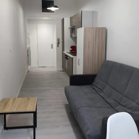 Apartment Saint Etienne Studio Lot 7